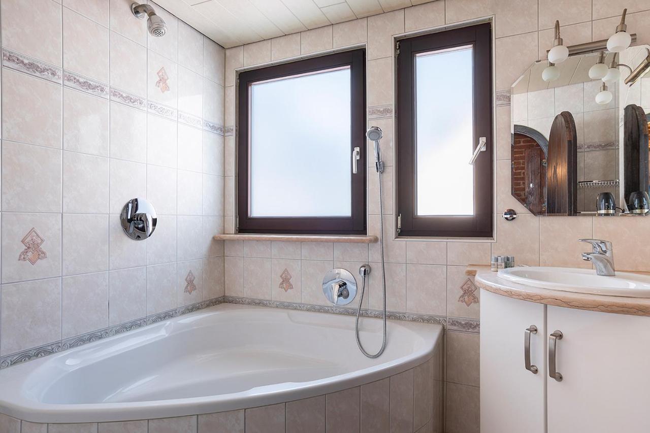 Hotel & Restaurant Sichelschmiede Freiburg im Breisgau Luaran gambar